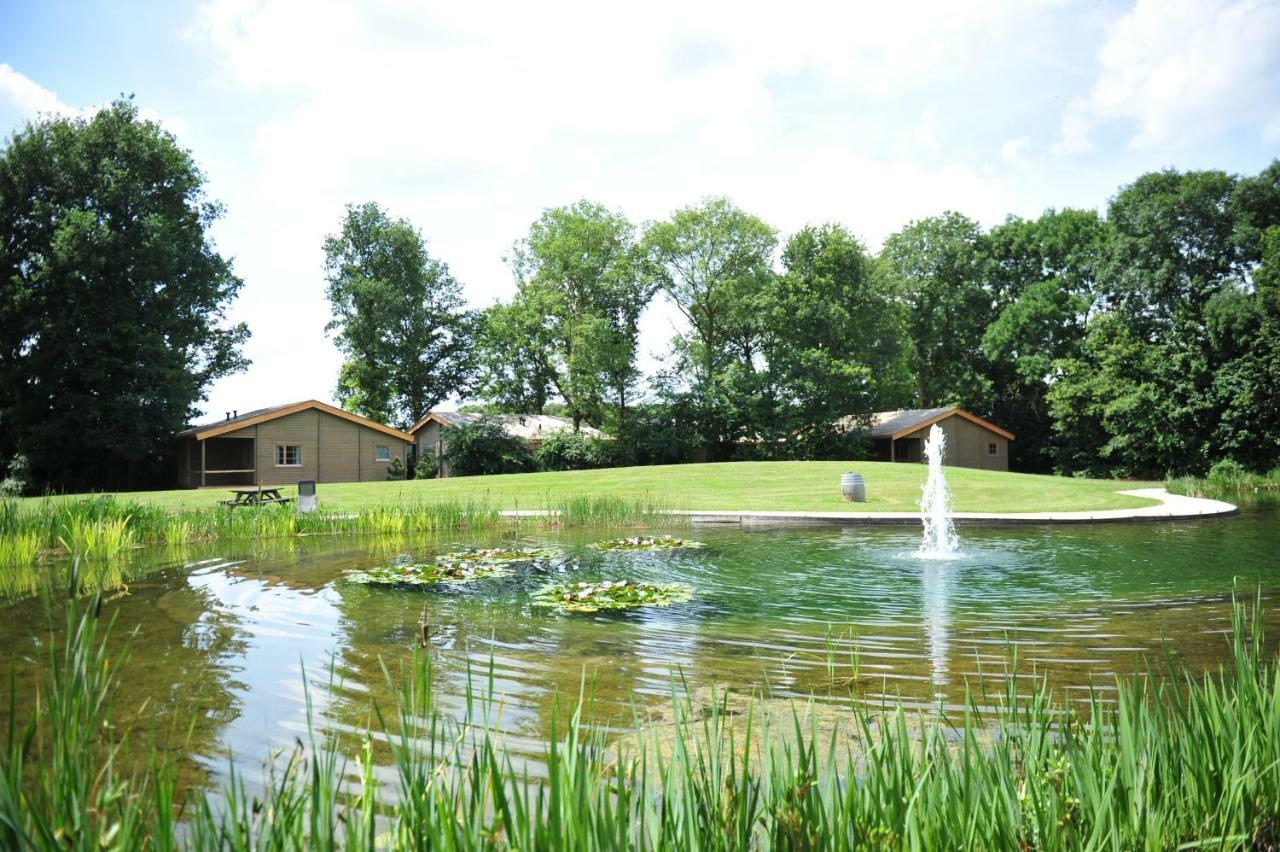 فيلا Het Hilkensberg Park بوكهاوْسِن المظهر الخارجي الصورة