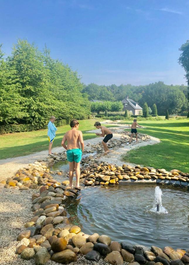 فيلا Het Hilkensberg Park بوكهاوْسِن المظهر الخارجي الصورة